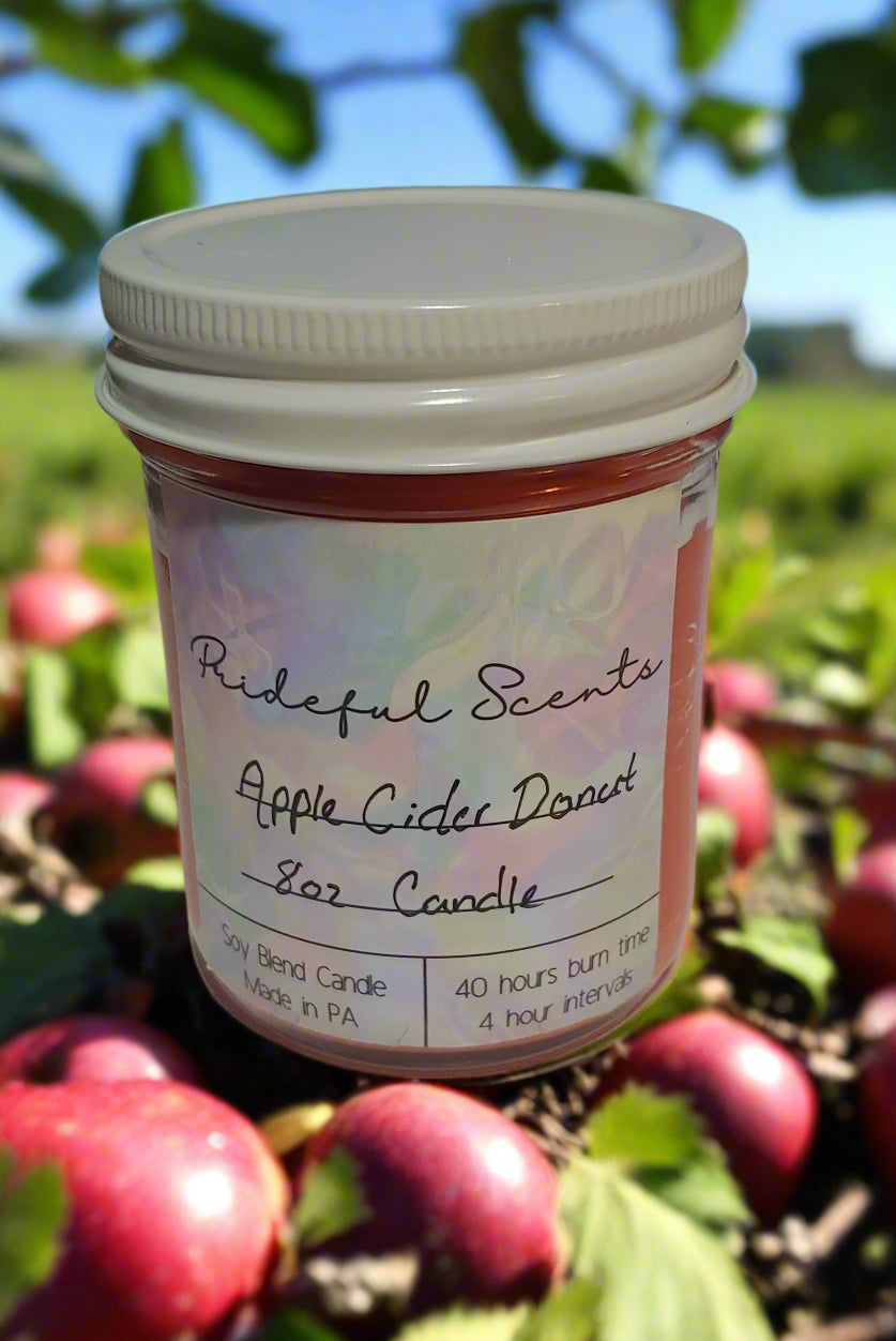 Apple cider donut 8 oz candle