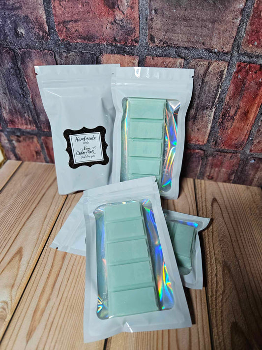 Cedar and Icy Moss Wax Melt Bar