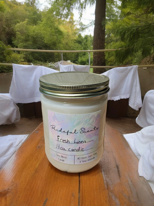 Fresh Linen 14oz Candle